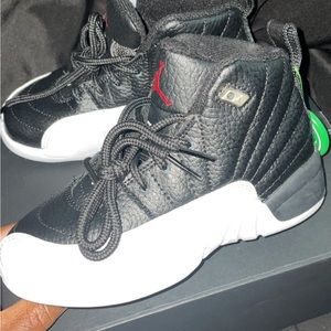 Jordan 12 Playoff’s size 10.5c